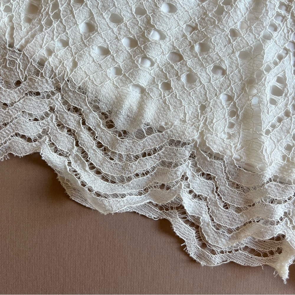White Lace Crochet Sleeveless Mini Dress - Picture 3 of 8